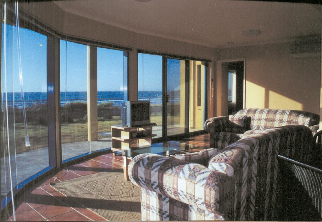 Horizons Beachfront Apartment Port Fairy Exteriör bild